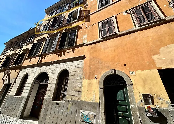 House Of The Sun In Trastevere